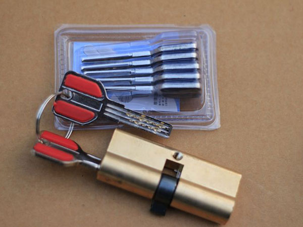 信丰24小时上门开锁公司