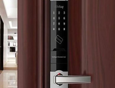 信丰24小时上门开锁公司